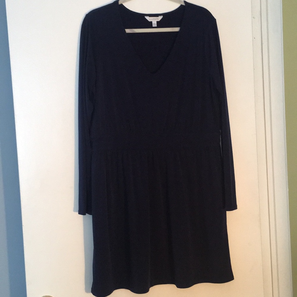 Dark blue dress